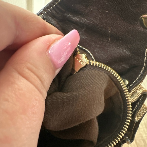 Gucci Pelham Tote Medium - Picture 6 of 12